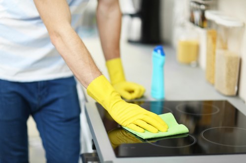 Local oven cleaning for a Kensington home kitchen